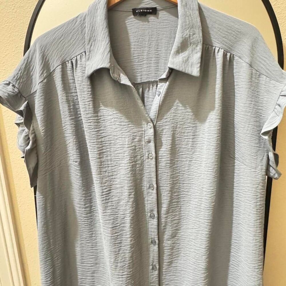 Pleione Women's Light Blue/Gray Button Front Blouse Size 1X